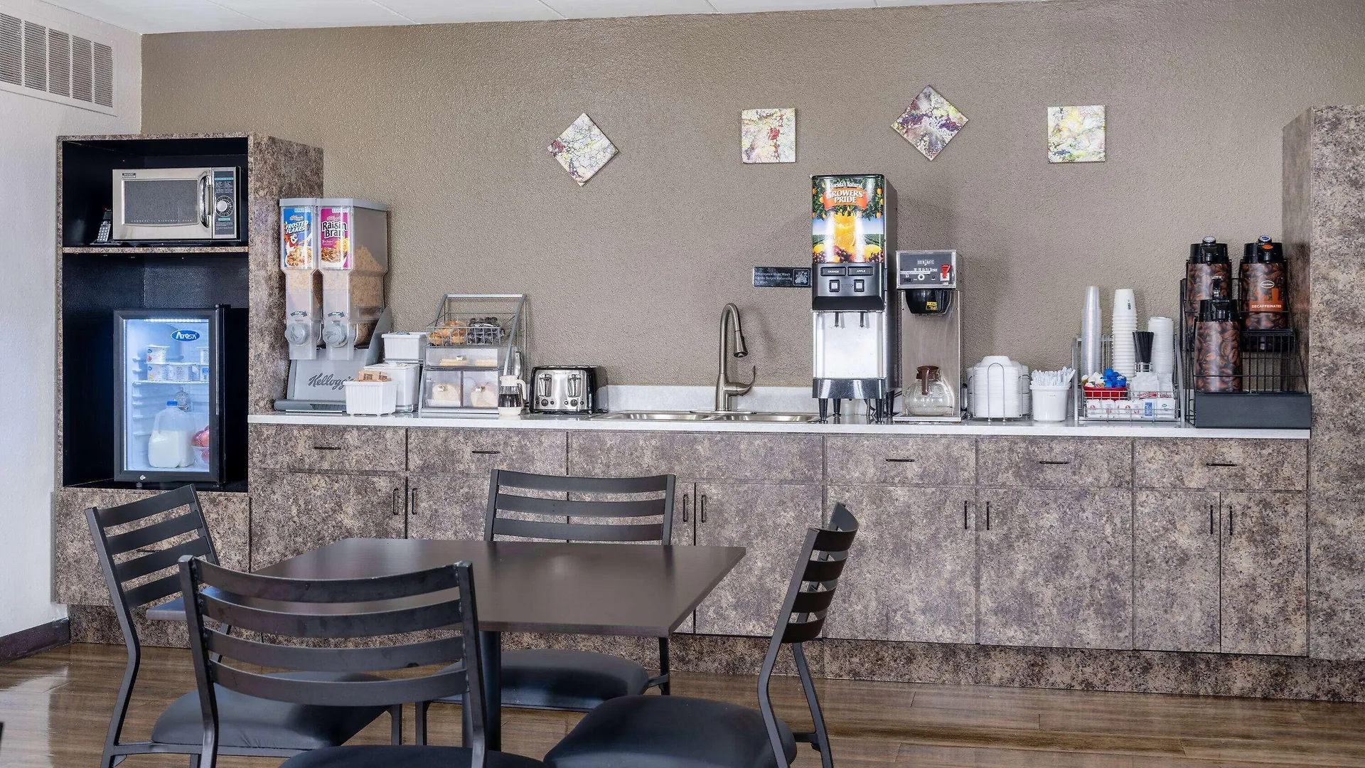 Where to Stay in Minnesota: 12 Hotels with Top-Rated Staff
